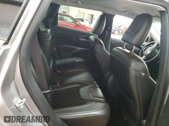 2019 Jeep Cherokee Latitude Plus с VIN 1C4PJMLX4KD343773, выставлен на аукционе Copart как лот 63766095 с пробегом 72 169 миль миль и Списание • Salvage title. История ставок и продаж доступна на DreamBid. Изображение 11.