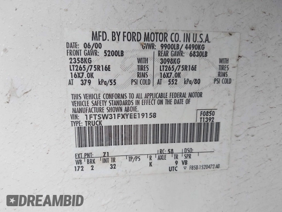 2000 Ford F-350 XL z VIN 1FTSW31FXYEE19158, wystawiony jako IAAI lot #41882378 z przebiegiem 287 101 mil mil oraz . Historia ofert i sprzedaży dostępna na DreamBid. Obrazek 9.