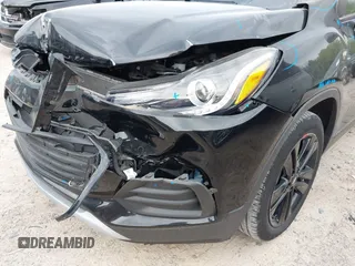 2020 Chevrolet Trax LT with VIN 3GNCJLSB8LL293414, listed as a IAAI auction lot 42714496 with 34,038 mi miles and . Bid and sale history available at DreamBid. Image 18.