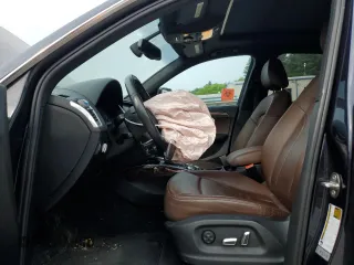 2016 Audi Q5 Premium Plus z VIN WA1L2AFP6GA112558, wystawiony jako Copart lot #59723805 z przebiegiem 118 868 mil mil oraz Szkoda całkowita • Salvage title. Historia ofert i sprzedaży dostępna na DreamBid. Obrazek 7.