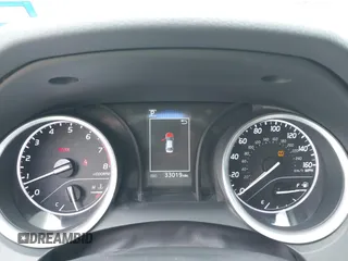 2023 Toyota Camry LE z VIN 4T1C11AK3PU182887, wystawiony jako IAAI lot #42156807 z przebiegiem 33 019 mil mil oraz . Historia ofert i sprzedaży dostępna na DreamBid. Obrazek 7.