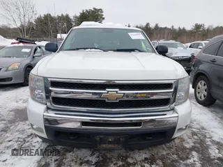 2010 Chevrolet Silverado 1500 LT with VIN 3GCRKSE32AG259148, listed as a IAAI auction lot 41518065 with 97,611 mi miles and . Bid and sale history available at DreamBid. Image 12.