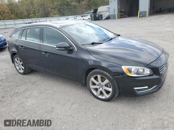 2016 Volvo V60 T5 Drive-E Premier with VIN YV140MEK7G1317520, listed as a Copart auction lot 75493744 with 102,979 mi miles and Salvage Title. Bid and sale history available at carsss.com. Image 4.