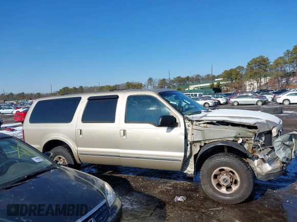 2005 Ford Excursion Limited с VIN 1FMNU43S85ED45734, выставлен на аукционе IAAI как лот 41414423 с пробегом 210 259 миль миль и . История ставок и продаж доступна на DreamBid. Изображение 13.