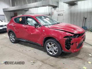 2024 Dodge Hornet R/T z VIN ZACPDFCW2R3A30119, wystawiony jako Copart lot #55143155 z przebiegiem 34 158 mil mil oraz Nie do naprawy • Non repairable. Historia ofert i sprzedaży dostępna na DreamBid. Obrazek 4.
