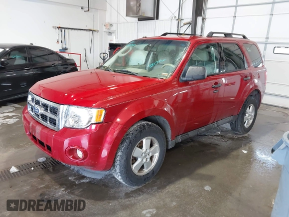 2010 Ford Escape XLT с VIN 1FMCU0D71AKD11964, выставлен на аукционе IAAI как лот 42185902 с пробегом 300 745 миль миль и . История ставок и продаж доступна на DreamBid. Изображение 2.
