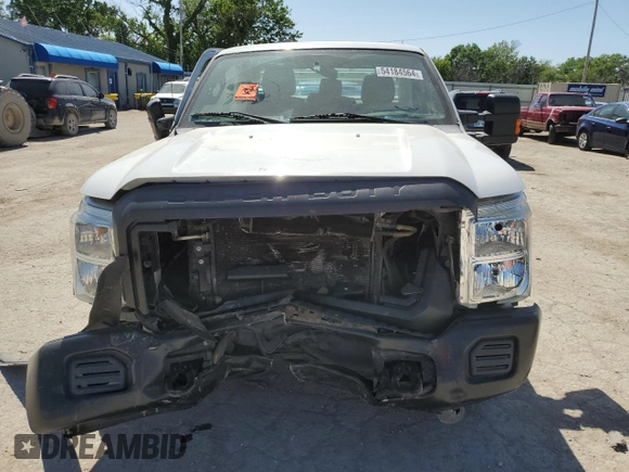 2016 Ford F-250 XLT with VIN 1FT7X2A61GEC25758, listed as a Copart auction lot 54184564 with 204,485 mi miles and Salvage title. Bid and sale history available at DreamBid. Image 5.