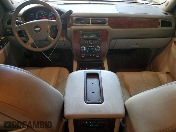 2014 Chevrolet Suburban LT with VIN 1GNSCJE07ER140989, listed as a Copart auction lot 44506315 with 162,490 mi miles and Salvage Title. Bid and sale history available at carsss.com. Image 8.