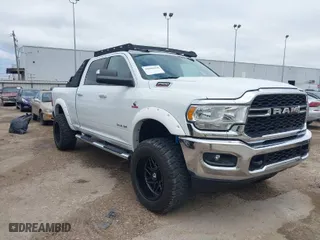 2019 Ram 2500 Big Horn with VIN 3C6UR5DL7KG587151, listed as a IAAI auction lot 42086628 with 137,868 mi miles. Bid and sale history available at carsss.com. Image 1.