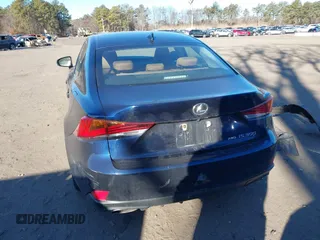 2018 Lexus IS 300 z VIN JTHC81D28J5033645, wystawiony jako IAAI lot #41624783 z przebiegiem 93 694 mil mil oraz . Historia ofert i sprzedaży dostępna na DreamBid. Obrazek 16.