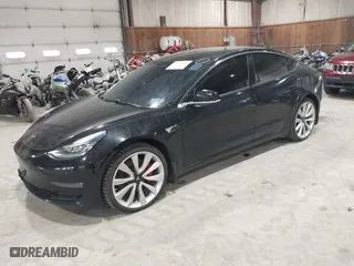 2019 Tesla Model 3 Long Range with VIN 5YJ3E1EB2KF425643, listed as a IAAI auction lot 41676853 with NaN miles. Bid and sale history available at carsss.com. Image 17.