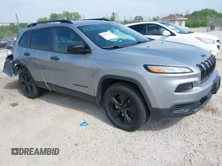 2017 Jeep Cherokee Sport с VIN 1C4PJMAB2HW587863, выставлен на аукционе IAAI как лот 42463642 с пробегом 107 108 миль миль и . История ставок и продаж доступна на DreamBid. Изображение 1.