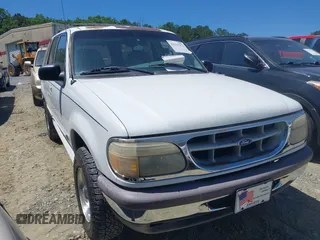 1995 Ford Explorer Eddie Bauer with VIN 1FMDU34XXSUB24511, listed as a IAAI auction lot 42313253 with 139,000 mi miles and . Bid and sale history available at DreamBid. Image 1.