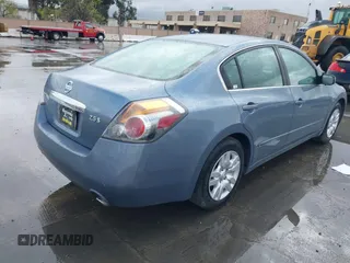 2011 Nissan Altima S with VIN 1N4AL2AP6BC174018, listed as a IAAI auction lot 41939313 with 77,224 mi miles and . Bid and sale history available at DreamBid. Image 4.