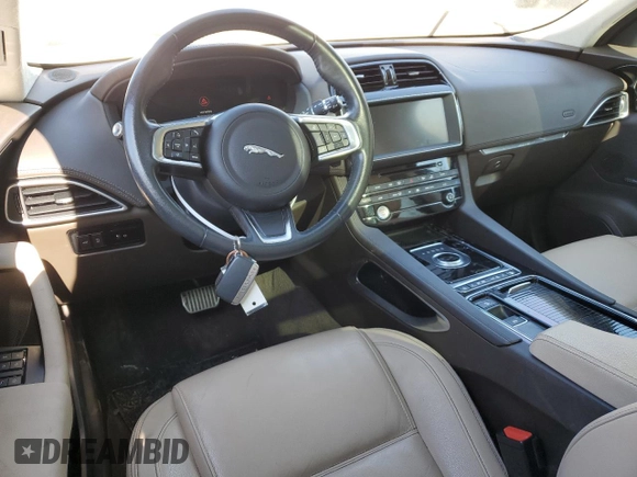 2019 Jaguar F-Pace 25t Prestige with VIN SADCK2FX1KA392222, listed as a Copart auction lot 76044604 with 105,235 mi miles and Salvage Title. Bid and sale history available at DreamBid. Image 8.