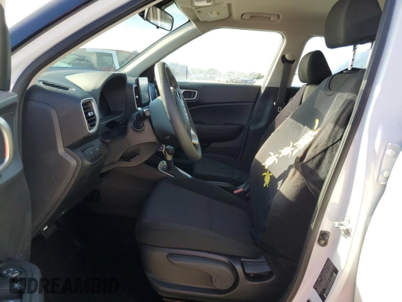 2024 Hyundai Venue SE with VIN KMHRB8A35RU315029, listed as a Copart auction lot 73759604 with Not Provided miles and Non Repairable. Bid and sale history available at DreamBid. Image 7.