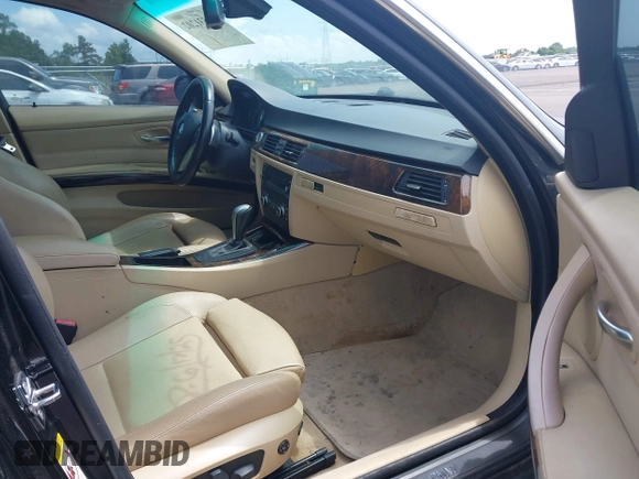 2008 BMW 3 Series 335i with VIN WBAVB73588KY65067, listed as a IAAI auction lot 42531202 with 228,800 mi miles and . Bid and sale history available at DreamBid. Image 5.