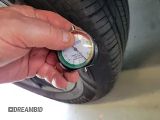 2024 Volkswagen Tiguan SE с VIN 3VV3B7AX8RM082650, выставлен на аукционе IAAI как лот 42853001 с пробегом 19 677 миль миль и . История ставок и продаж доступна на DreamBid. Изображение 18.