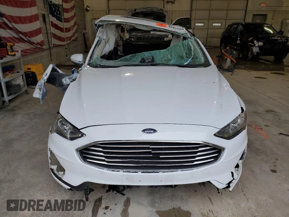 2020 Ford Fusion SE with VIN 3FA6P0HD7LR202549, listed as a Copart auction lot 82451564 with 0 mi miles and Salvage Title. Bid and sale history available at carsss.com. Image 5.
