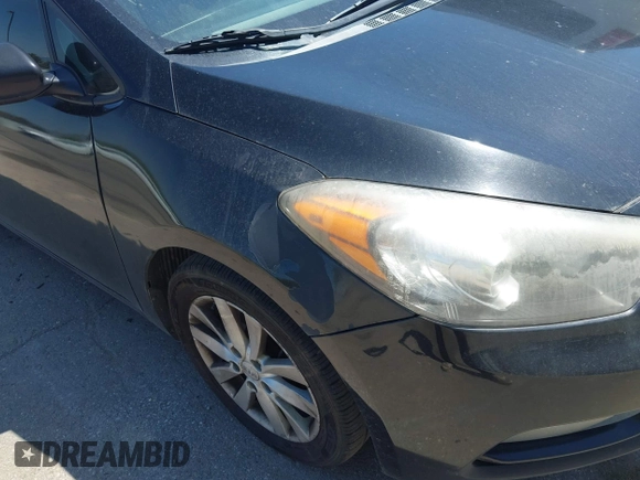 2016 Kia Forte LX with VIN KNAFX4A64G5444265, listed as a IAAI auction lot 42174928 with 211,329 mi miles. Bid and sale history available at carsss.com. Image 6.