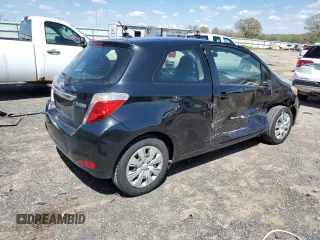 2012 Toyota Yaris L z VIN JTDJTUD39CD514806, wystawiony jako Copart lot #55955575 z przebiegiem 103 204 mil mil oraz Czysty tytuł • Clean title. Historia ofert i sprzedaży dostępna na DreamBid. Obrazek 3.
