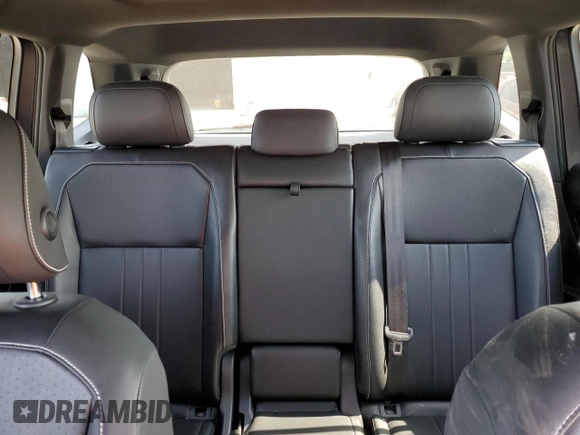 2022 Volkswagen Tiguan SE R-Line Black with VIN 3VVCB7AX6NM081880, listed as a Copart auction lot 54102735 with 52,010 mi miles and Salvage Title. Bid and sale history available at DreamBid. Image 10.