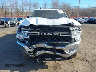 2021 Ram 2500 Tradesman with VIN 3C6UR5CJ9MG680627, listed as a IAAI auction lot 41100512 with 39,626 mi miles. Bid and sale history available at carsss.com. Image 12.