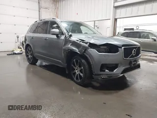 2018 Volvo XC90 Momentum with VIN YV4A22PK5J1371701, listed as a IAAI auction lot 41647816 with 48,603 mi miles. Bid and sale history available at carsss.com. Image 1.
