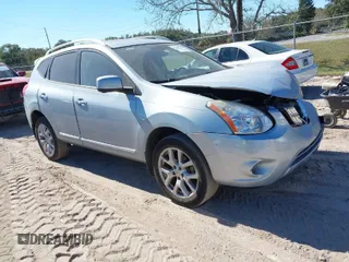 2013 Nissan Rogue S with VIN JN8AS5MT0DW023642, listed as a IAAI auction lot 40728352 with 87,292 mi miles and . Bid and sale history available at carsss.com. Image 1.