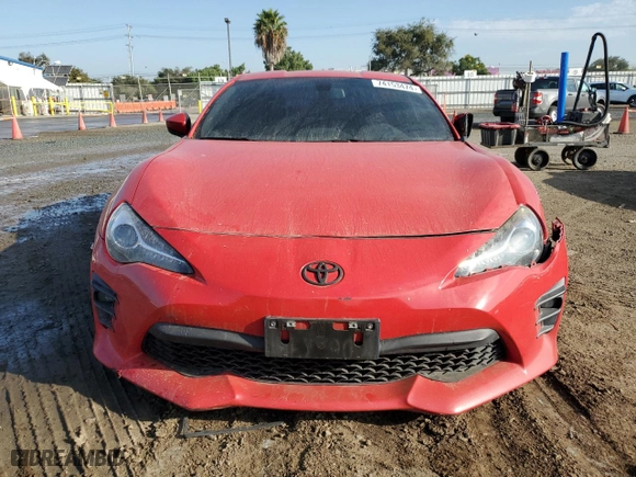 2018 Toyota 86 with VIN JF1ZNAA12J8701718, listed as a Copart auction lot 74153474 with NaN miles and Salvage Title. Bid and sale history available at carsss.com. Image 5.