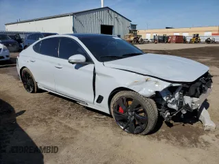 2023 Genesis G70 3.3T z VIN KMTG54TE9PU110080, wystawiony jako Copart lot #48878795 z przebiegiem 37 955 mil mil oraz Szkody całkowita. Historia ofert i sprzedaży dostępna na DreamBid. Obrazek 4.