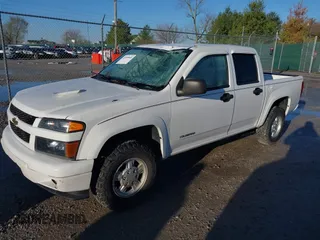 2005 Chevrolet Colorado 1SF LS Z71 with VIN 1GCDT136858110284, listed as a IAAI auction lot 41850640 with 86,501 mi miles. Bid and sale history available at carsss.com. Image 17.