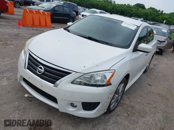 2013 Nissan Sentra SR z VIN 3N1AB7AP8DL773376, wystawiony jako IAAI lot #42269634 z przebiegiem 121 605 mil mil oraz . Historia ofert i sprzedaży dostępna na DreamBid. Obrazek 2.