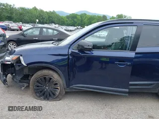 2020 Mitsubishi Outlander ES z VIN JA4AZ3A31LZ042840, wystawiony jako IAAI lot #42276774 z przebiegiem 88 513 mil mil oraz . Historia ofert i sprzedaży dostępna na DreamBid. Obrazek 17.