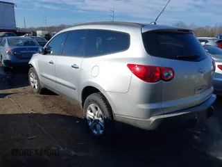 2012 Chevrolet Traverse LS with VIN 1GNKREED3CJ195606, listed as a IAAI auction lot 38613217 with 121,328 mi miles and . Bid and sale history available at DreamBid. Image 3.