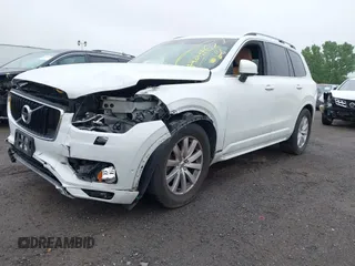 2018 Volvo XC90 Momentum с VIN YV4A22PK8J1213045, выставлен на аукционе IAAI как лот 42437065 с пробегом 78 262 миль миль и . История ставок и продаж доступна на DreamBid. Изображение 19.