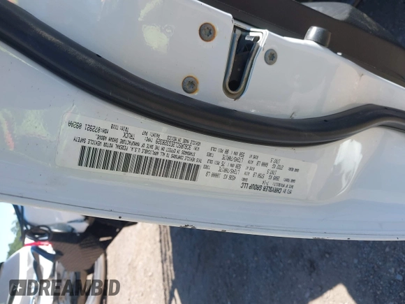 2014 Ram 2500 Tradesman с VIN 3C6UR5CL2EG328329, выставлен на аукционе IAAI как лот 42300073 с пробегом Не указан миль и . История ставок и продаж доступна на DreamBid. Изображение 9.