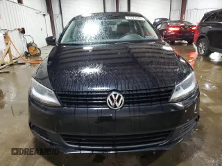 2013 Volkswagen Jetta S z VIN 3VW2K7AJ6DM228555, wystawiony jako Copart lot #61223345 z przebiegiem 62 526 mil mil oraz Szkoda całkowita • Salvage title. Historia ofert i sprzedaży dostępna na DreamBid. Obrazek 5.