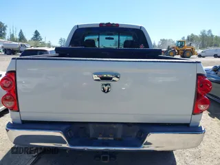 2007 Dodge 2500 SLT с VIN 3D7KS28A57G840363, выставлен на аукционе IAAI как лот 42449605 с пробегом 206 517 миль миль и . История ставок и продаж доступна на DreamBid. Изображение 16.