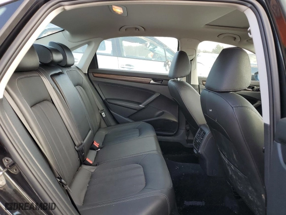 2020 Volkswagen Passat 2.0T SEL with VIN 1VWCA7A30LC017702, listed as a Copart auction lot 40617353 with 15,877 mi miles. Bid and sale history available at carsss.com. Image 10.