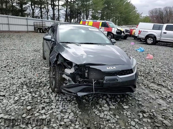 2022 Kia Forte LXS with VIN 3KPF24AD9NE502095, listed as a Copart auction lot 49379155 with 28,300 mi miles and Salvage Title. Bid and sale history available at carsss.com. Image 10.