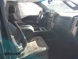 2014 GMC Sierra 1500 Denali z VIN 3GTU2WEJ1EG339532, wystawiony jako IAAI lot #41776273 z przebiegiem 238 250 mil mil oraz . Historia ofert i sprzedaży dostępna na DreamBid. Obrazek 5.