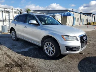 2010 Audi Q5 Premium with VIN WA1CKAFP9AA032520, listed as a Copart auction lot 81953444 with 158,713 mi miles and Clean Title. Bid and sale history available at carsss.com. Image 4.