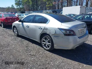 2013 Nissan Maxima S with VIN 1N4AA5AP0DC843524, listed as a IAAI auction lot 41876748 with 184,307 mi miles and . Bid and sale history available at DreamBid. Image 3.