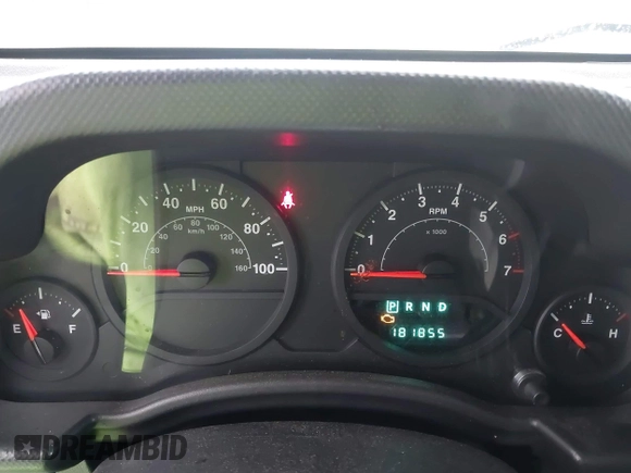 2007 Jeep Wrangler X with VIN 1J4FA24127L231409, listed as a IAAI auction lot 41971429 with 181,855 mi miles and . Bid and sale history available at carsss.com. Image 15.