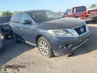 2014 Nissan Pathfinder Platinum with VIN 5N1AR2MN3EC631905, listed as a IAAI auction lot 42621071 with 188,846 mi miles and . Bid and sale history available at DreamBid. Image 1.