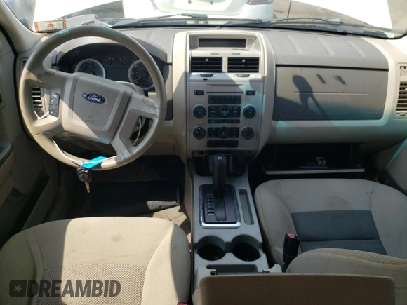 2008 Ford Escape XLT с VIN 1FMCU93118KD83372, выставлен на аукционе Copart как лот 61196675 с пробегом 139 044 миль миль и Списание • Salvage title. История ставок и продаж доступна на DreamBid. Изображение 8.
