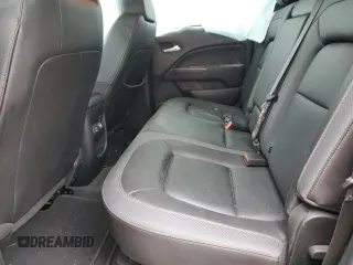 2022 GMC Canyon 4WD AT4 z VIN 1GTG6FENXN1274389, wystawiony jako Copart lot #85255404 z przebiegiem 42 843 mil mil oraz Szkoda całkowita • Salvage title. Historia ofert i sprzedaży dostępna na DreamBid. Obrazek 10.