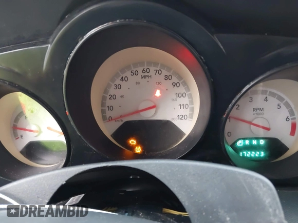 2009 Dodge Avenger SE with VIN 1B3LC46B09N571994, listed as a IAAI auction lot 41399307 with 172,223 mi miles and . Bid and sale history available at DreamBid. Image 7.