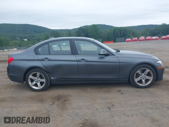 2015 BMW 3 Series 320i xDrive with VIN WBA3C3G59FNS74054, listed as a IAAI auction lot 42590270 with 132,316 mi miles and . Bid and sale history available at DreamBid. Image 13.